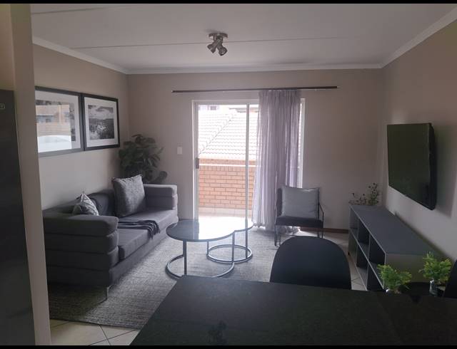 2 BEDROOM APARTMENT FOR SALE IN SAGEWOOD